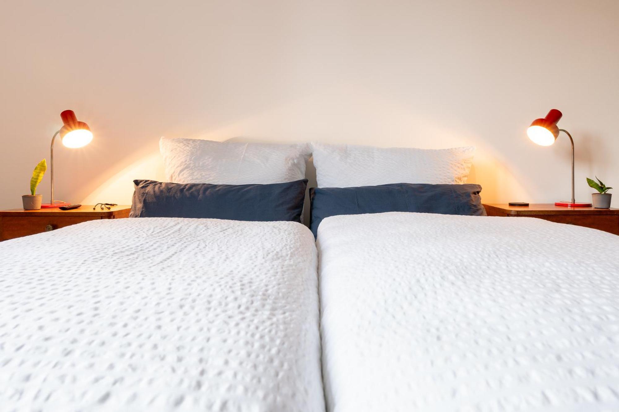 Luxurioeses Apartment, 10Min Innenstadt, Parkplatz แอร์ฟวร์ท ภายนอก รูปภาพ